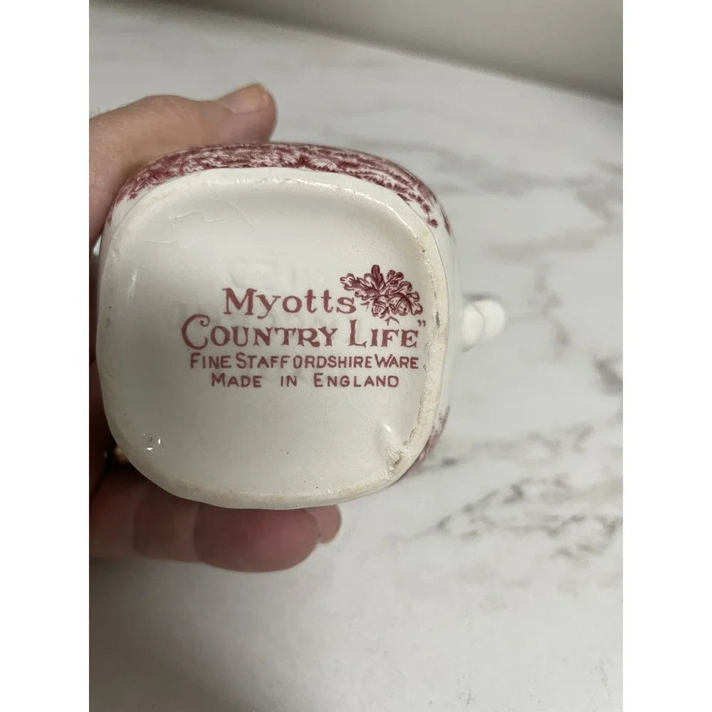 Country Life‎ Red Creamer by Myotts Staffordshire England
